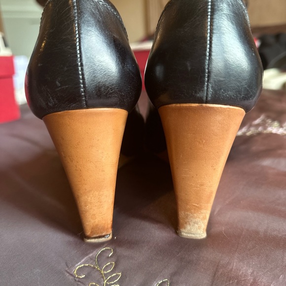 Prada women’s wedges - Picture 4 of 5